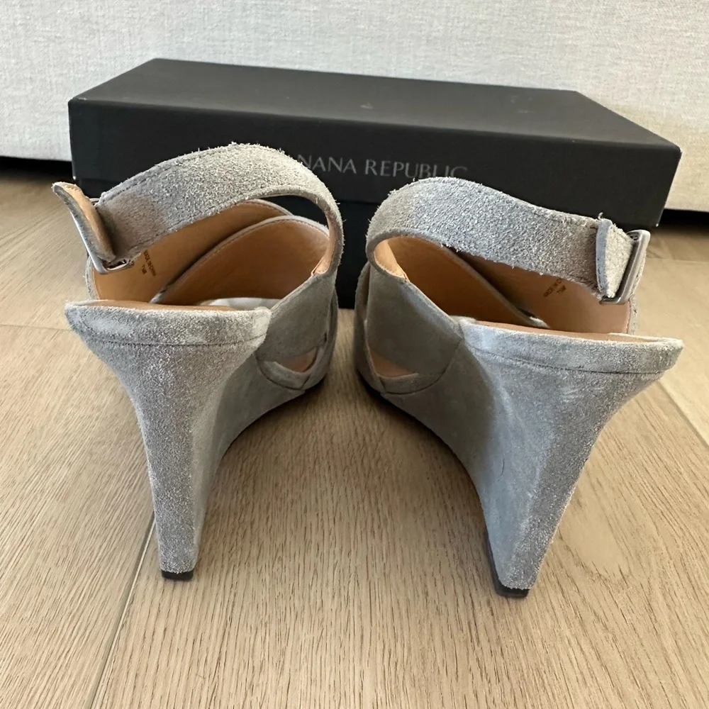 Banana Republic Light Gray Suede Slingback Wedge Sandals